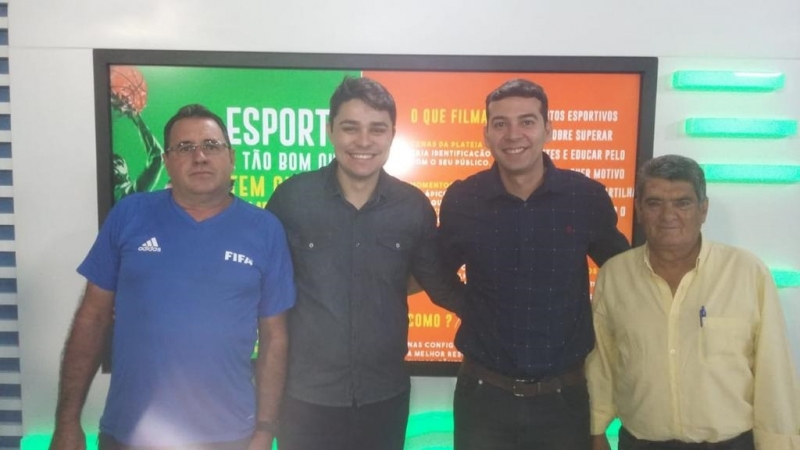 A Prefeitura de Araguari, por meio da Secretaria de Esportes e Juventude participaram de uma reunião com a produção do Globo Esporte da Rede Integração, hoje (03), em Uberlândia.