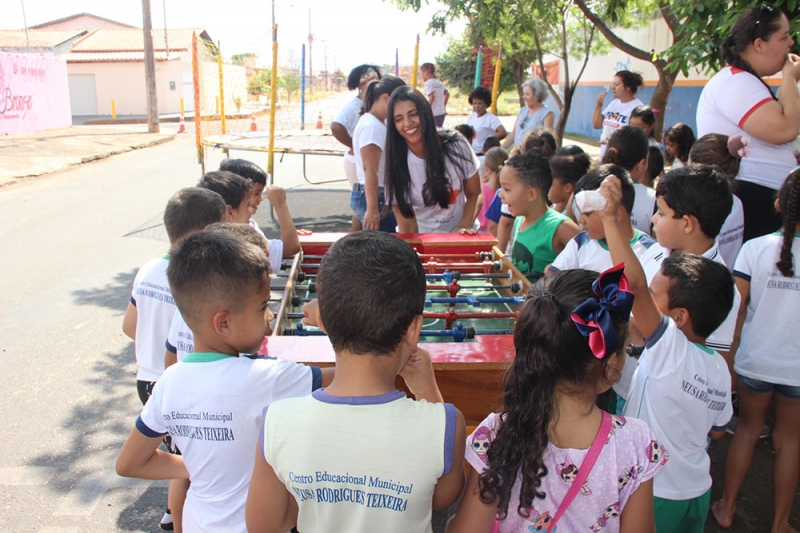 No último sábado, 5, a Prefeitura Municipal de Araguari, através da Secretaria do Trabalho e Ação Social, realizou no Distrito de Amanhece a Rua de Lazer, uma das ações do AEPETI.