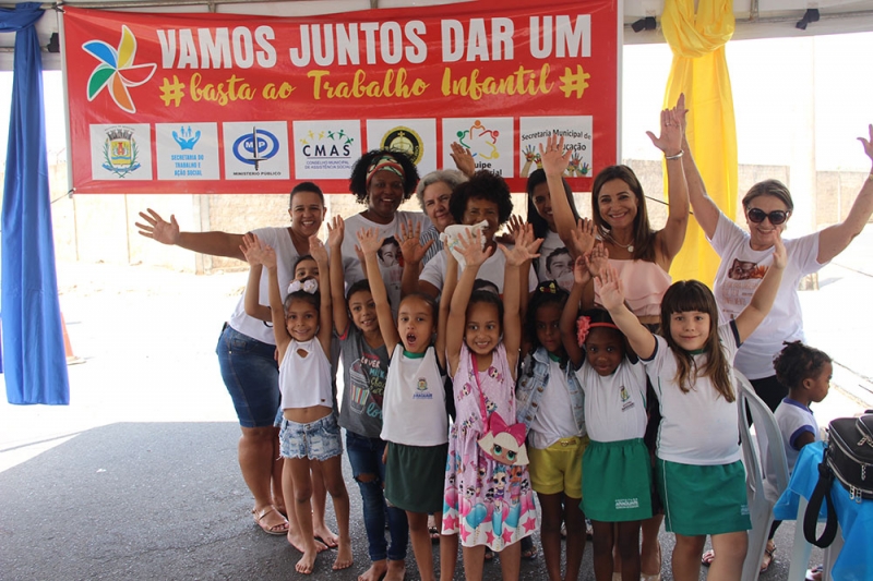 No último sábado, 5, a Prefeitura Municipal de Araguari, através da Secretaria do Trabalho e Ação Social, realizou no Distrito de Amanhece a Rua de Lazer, uma das ações do AEPETI.