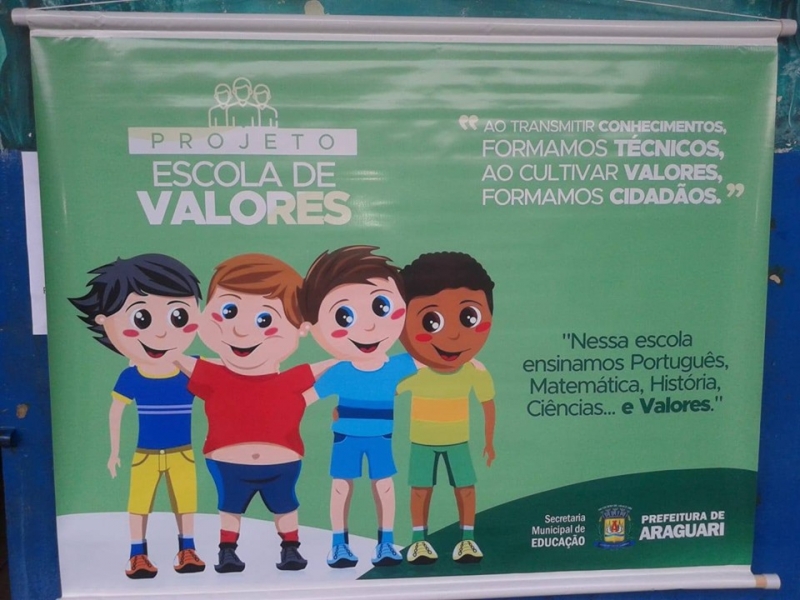 A Prefeitura de Araguari através da Secretaria de Educação e do Departamento Pedagógico desenvolveu nos Centros Educacionais Municipais o Concurso “ESCOLAS DE VALORES” com os alunos do Fundamental I e II, tendo como tema “VALORES E CONHECIMENTOS”.