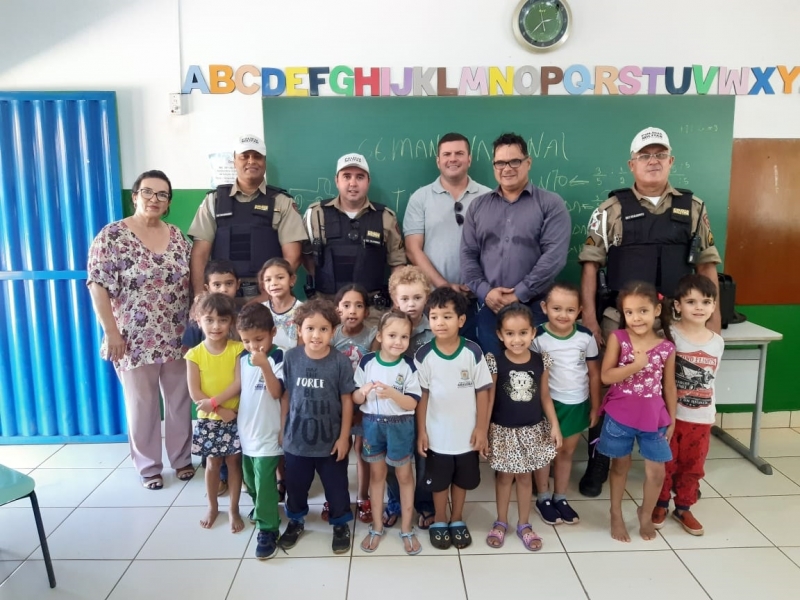 A Prefeitura de Araguari, através da Secretaria de Trânsito, Transporte e Mobilidade Urbana – SETTRANS com o apoio do 53º Batalhão de Polícia Militar e da 2ª Companhia de Bombeiros trabalha desde o dia 18 de setembro com ações alusivas a Semana Nacional do Trânsito.