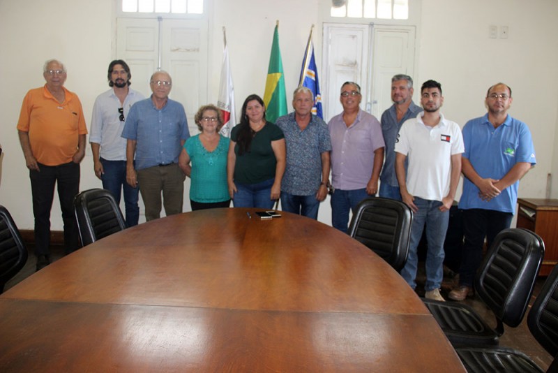 Posse do Conselho de Turismo de Araguari foi realizada na tarde de hoje no Palácio dos Ferroviários