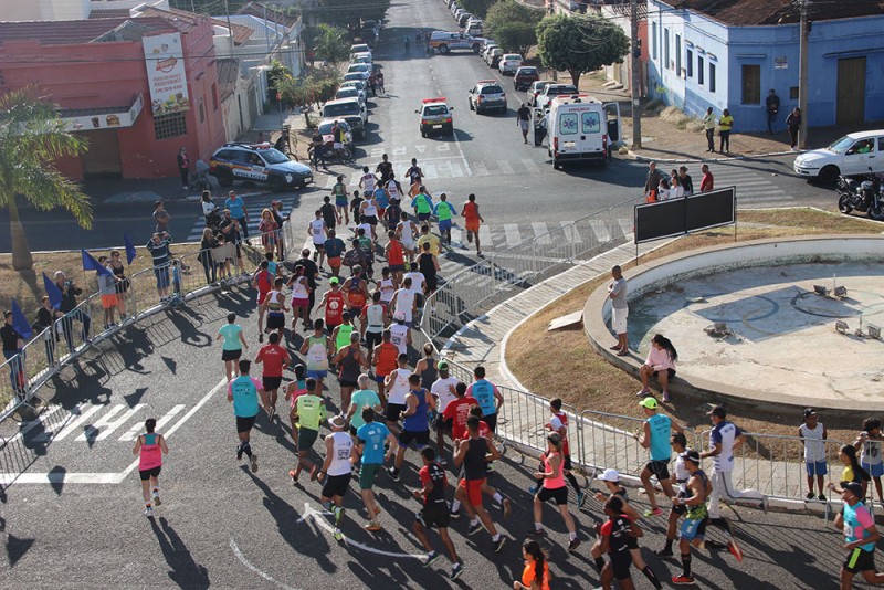 5ª Corrida Araguari para Todos reuniu 750 atletas no último domingo (25)