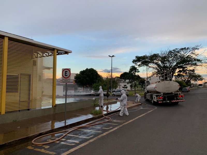 Prefeitura de Araguari realizou desinfecção das unidades hospitalares do município no último sábado (28)