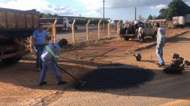 Prefeitura de Araguari informa sobre os serviços da Operação Tapa-Buracos