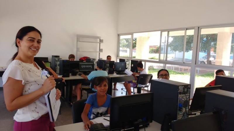  Prefeitura de Araguari oferece curso de informática aos moradores do Monte Moriá