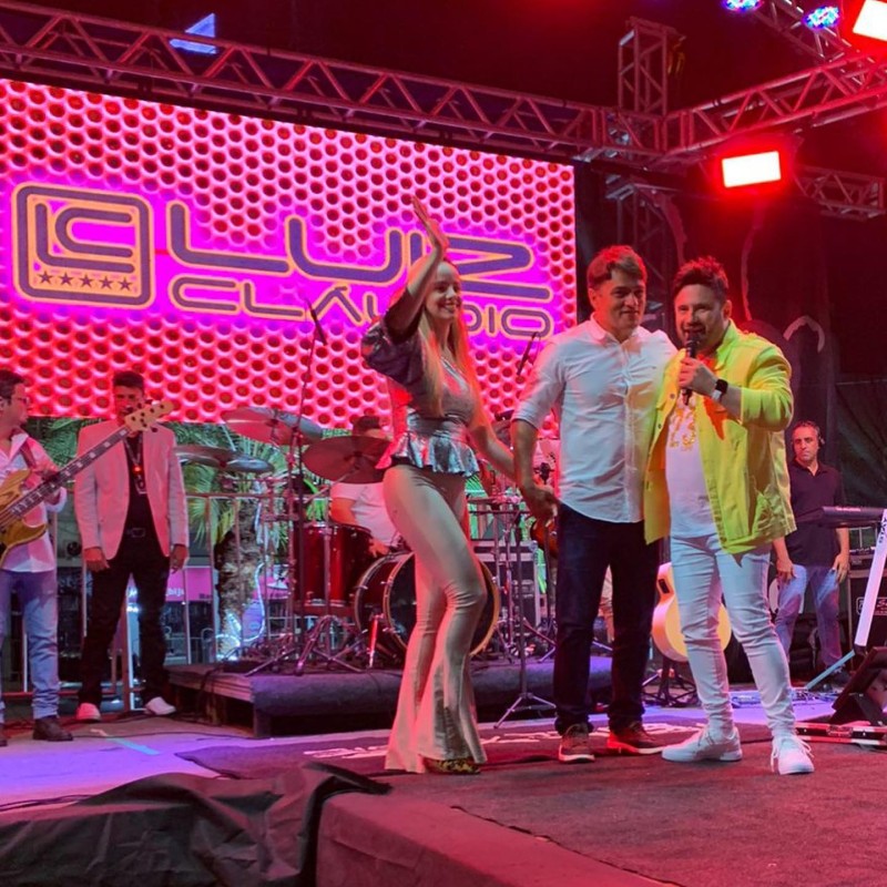 Réveillon na Praça é grande sucesso em Araguari