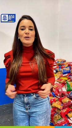 ExpoAraguari reúne solidariedade em evento que arrecadou mais de 22 toneladas de alimentos. População se uniu para ajudar famílias carentes da cidade. Parcerias com entidades locais foram fundamentais para o sucesso da ação.