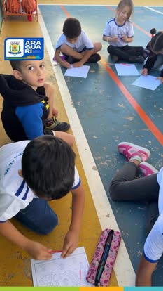 Prefeitura de Araguari inicia vacinação nas escolas municipais em parceria com a Secretaria de Educação. Medida garante proteção essencial aos alunos e facilita acesso às vacinas. Ação já está em andamento e reforça compromisso com a saúde da população.