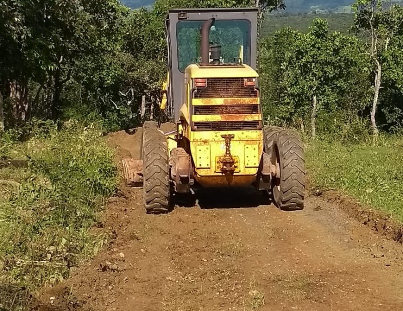 Prefeitura de Araguari continua o trabalho de recuperação das estradas rurais do município