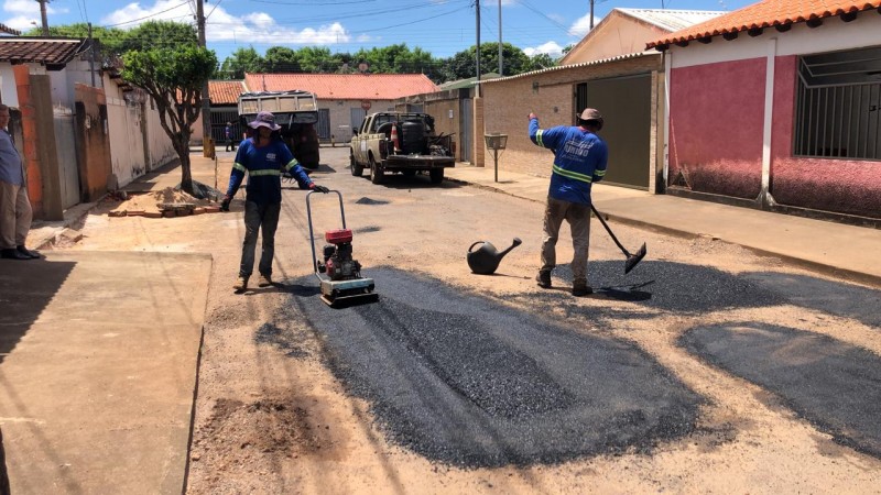 A Prefeitura de Araguari informa os serviços da operação Tapa-Buracos