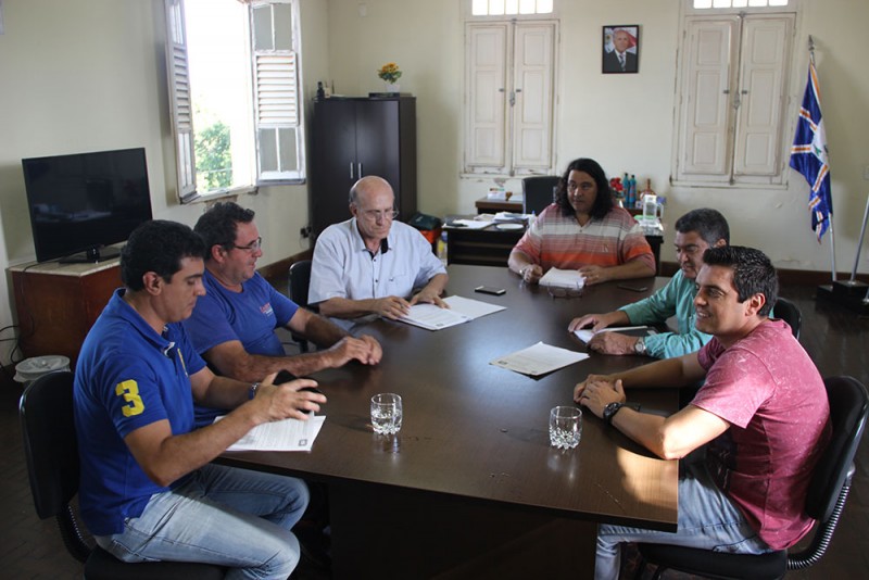 Enviado a Câmara Municipal o Projeto de Lei para auxílio financeiro para a Liga Araguarina de Futebol