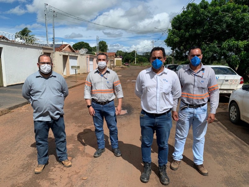 Secretário de Obras e técnicos da VLI visita local com problemas de erosão no bairro Millenium