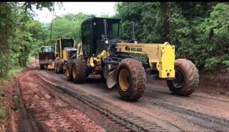 Após fortes chuvas, prefeitura efetua reparos na estrada da Serra da Bocaina