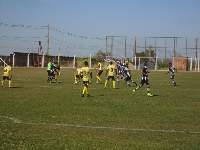 Prefeitura de Araguari convida para a final do Campeonato Interbairros