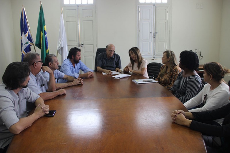 Ordem de Serviço para reforma do Albergue Municipal foi assinada na manhã desta segunda-feira (19)