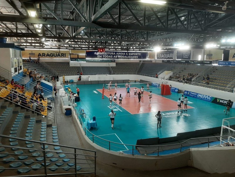 Araguari recebe o CRAVA no Ginásio Poliesportivo