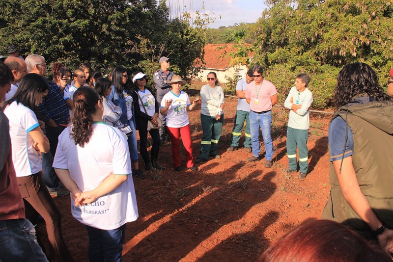 Prefeitura de Araguari realiza visita de alunos a Usina de Piçarrão