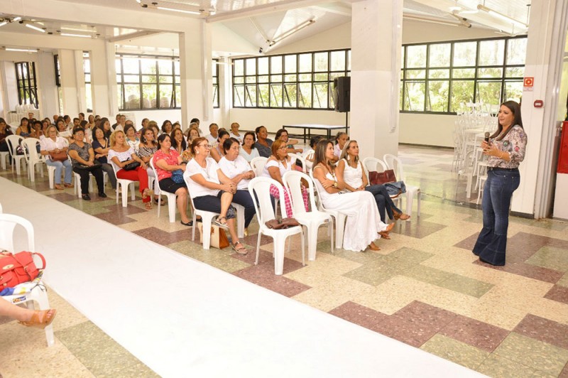 Palestra Motivacional é oferecida aos servidores da Secretaria de Trabalho e Ação Social de Araguari