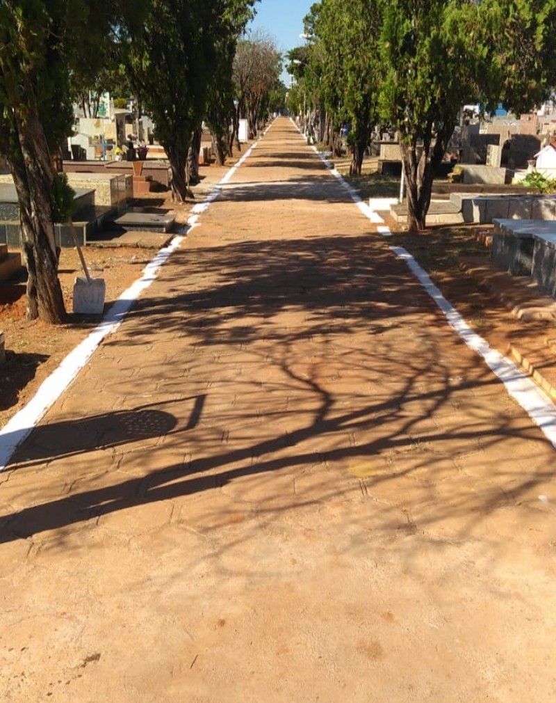 Cemitérios são preparados para visitas do Dia das Mães