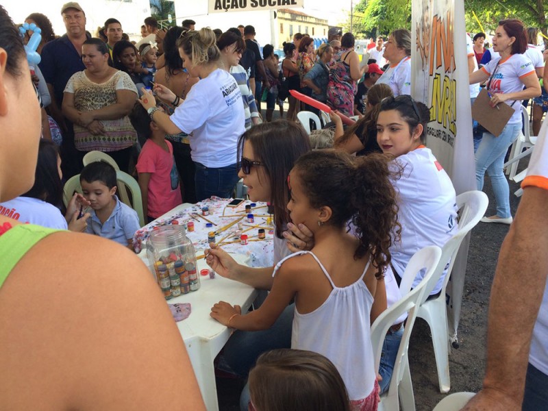 Festa do Trabalhador reúne 15 mil em Araguari