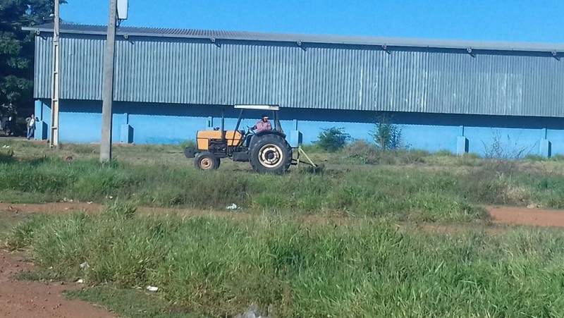 Prefeitura continua ações de limpezas urbanas e distritais em ações preventivas e pede colaboração dos cidadãos