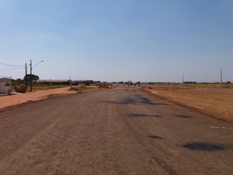 Prefeitura de Araguari inicia as obras de construção do trevo de acesso ao Bairro Vieno