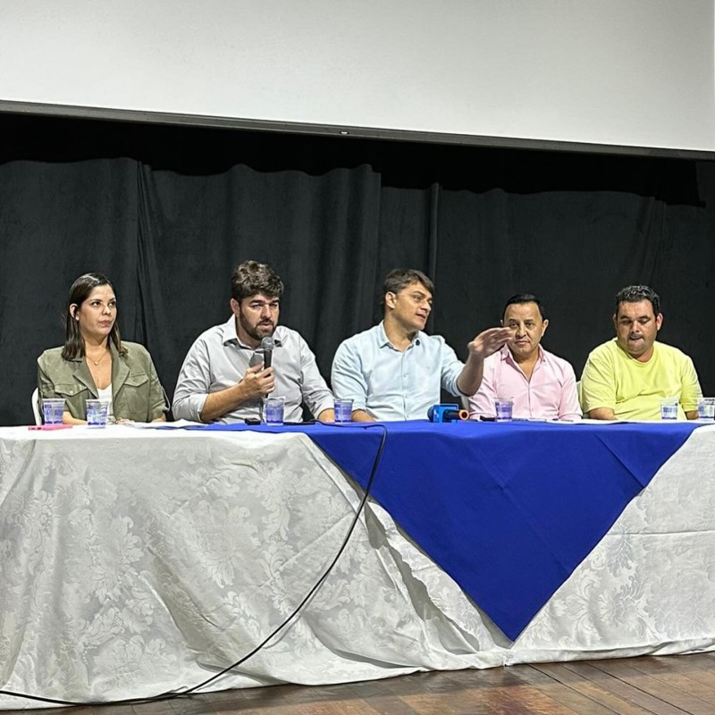Prefeitura de Araguari realiza coletiva sobre o Programa Minha Casa, Minha Vida