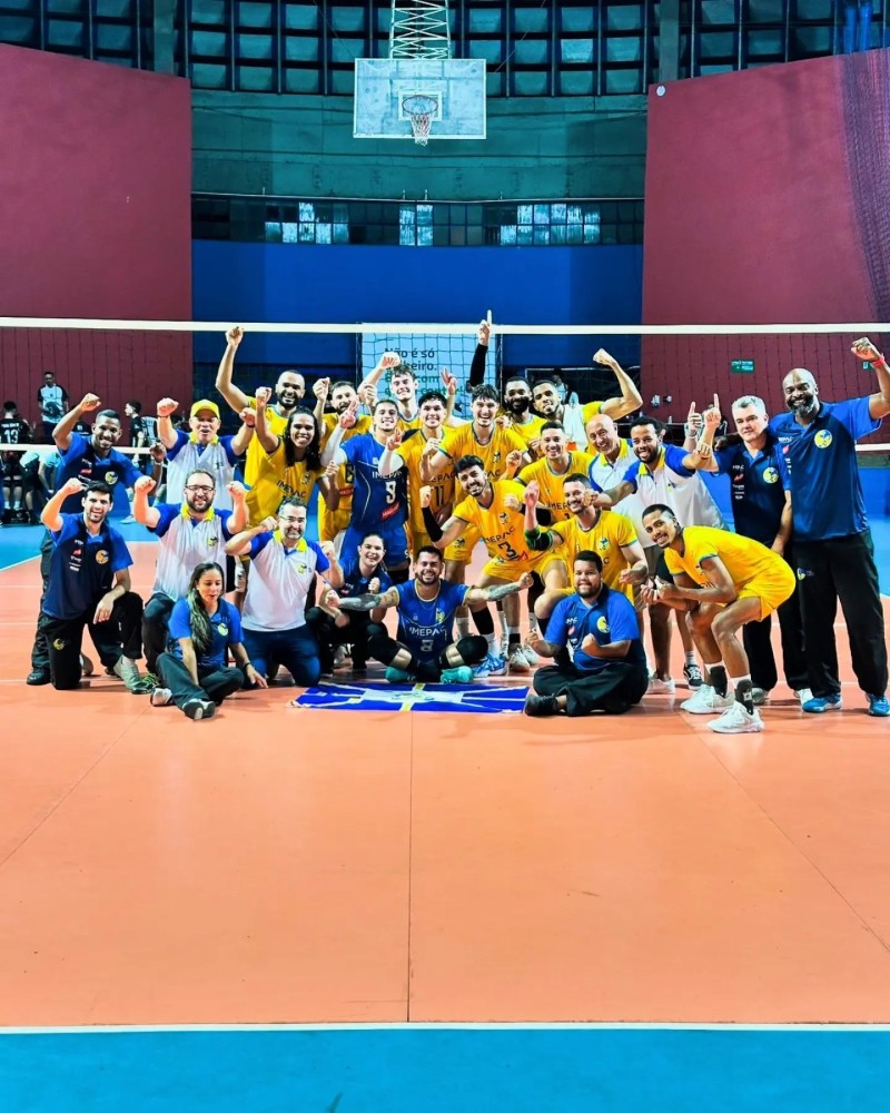 Araguari Vôlei EVA é campeã da Superliga Série C