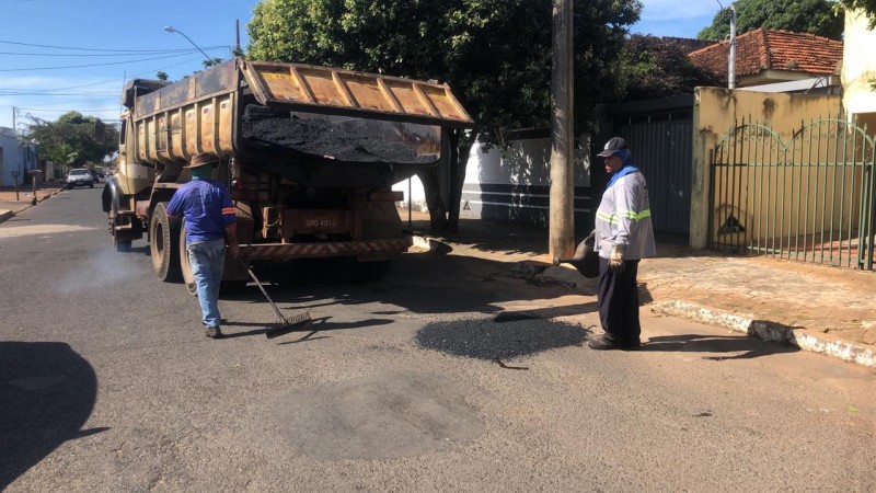 Prefeitura de Araguari  informa sobre os serviços da Operação Tapa-buracos