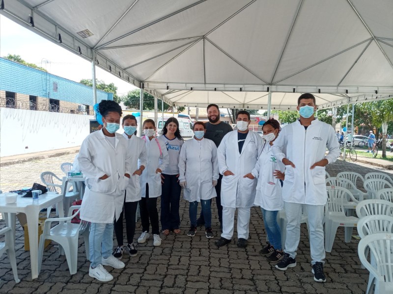 A Prefeitura Municipal de Araguari, por meio da secretaria de Saúde e Policlínica, realizou no dia 19, na policlínica, o dia D da Campanha Novembro Azul.