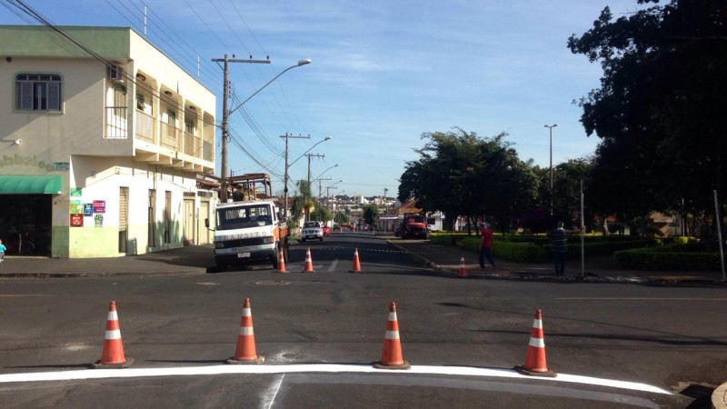  Secretaria de Trânsito implanta mão única na Rua Tamandaré