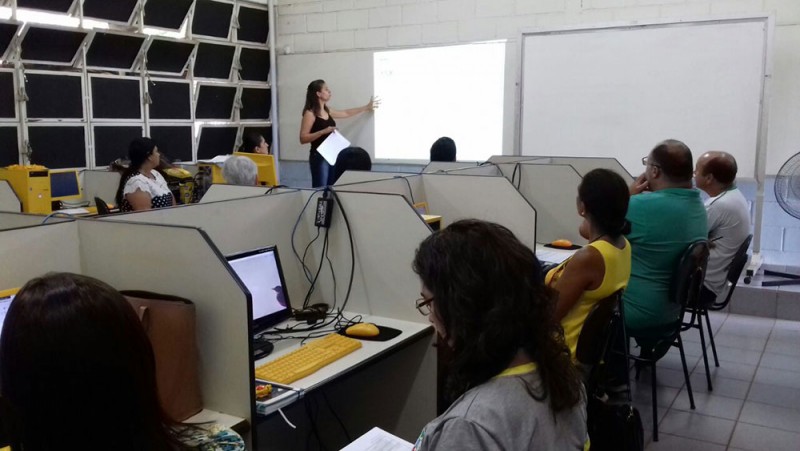 Secretaria de Educação realiza capacitação continuada para diretores de CEM e CMEI