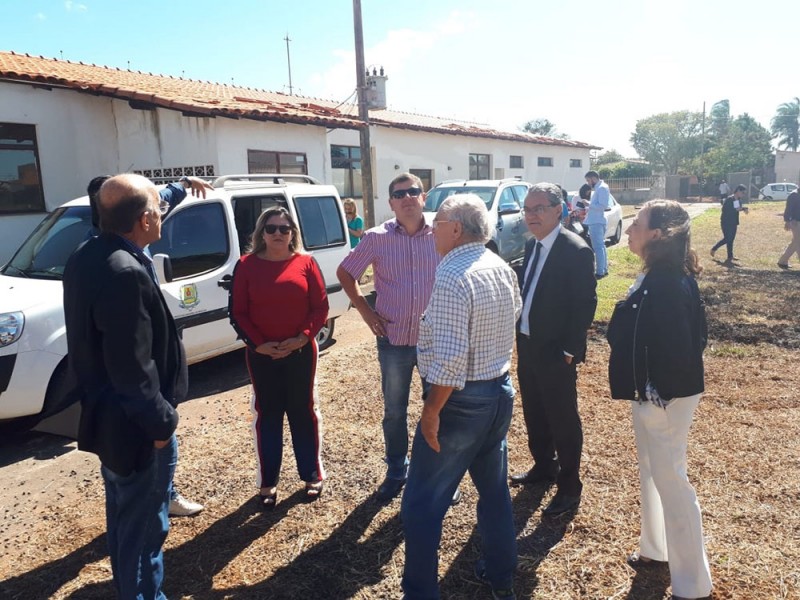 Secretário de Saúde do Estado visita base do SAMU em Araguari