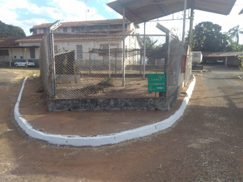 Secretaria de Obras realiza manutenção do complexo do Palácio dos Ferroviários