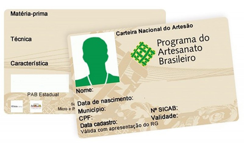Artesãos araguarinos recebem Carteira Nacional do Artesão