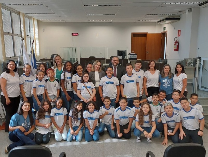 Educação de Araguari em Movimento