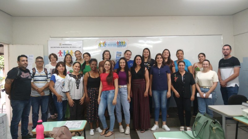 Educação de Araguari em Movimento