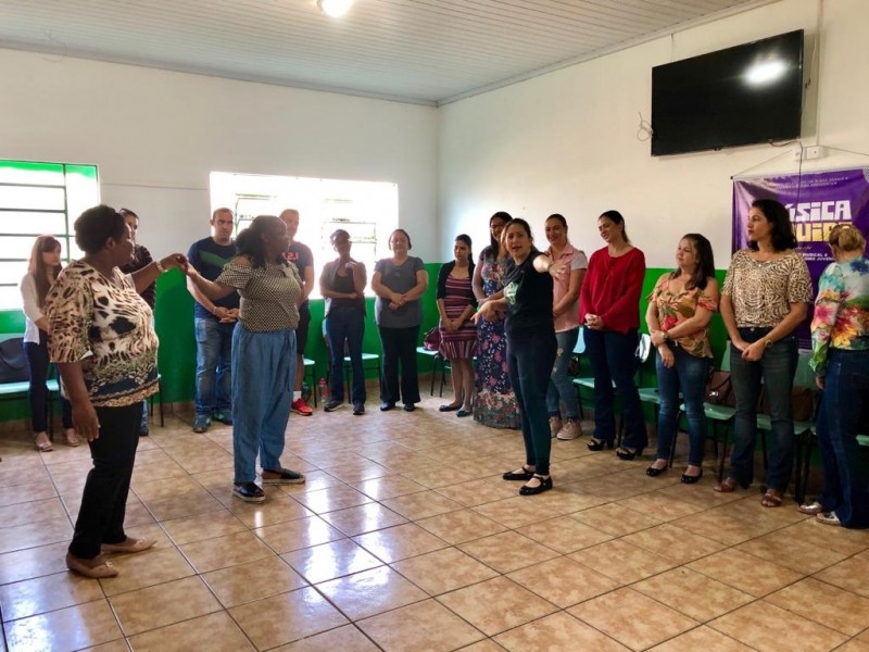 Prefeitura de Araguari promoveu Curso de Oficinas Pedagógicas