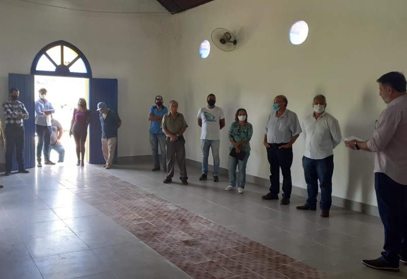 A prefeitura de Araguari, através da FAEC - Fundação Araguarina de Educação e Cultura, inaugurou, hoje, 30, a restauração da Igreja de Florestina, localizada na rua Manoel Caetano da Costa, distrito de Florestina.