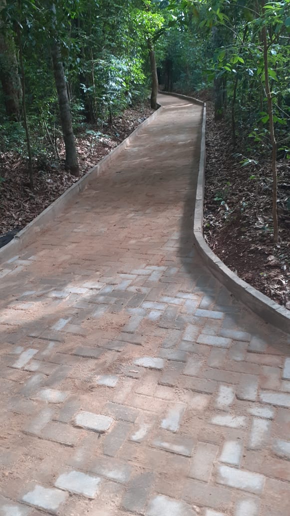 Ontem, 29, o prefeito Marcos Coelho, realizou uma visita técnica para avaliar a evolução das obras de revitalização do bosque John Kennedy.