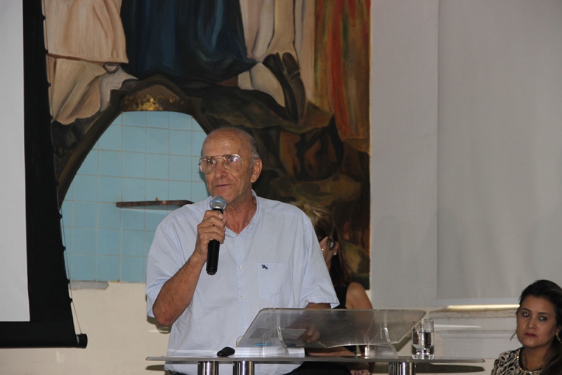 O Prefeito Marcos Coelho participou nesta terça-feira de uma reunião com membros da diretoria da LD Celulose. O encontro foi realizado na Capela do  Centro Universitário IMEPAC (Instituto Máster de Ensino Presidente Antônio Carlos) contanto com políticos, empresários e comunidade local e de várias regiões do país.