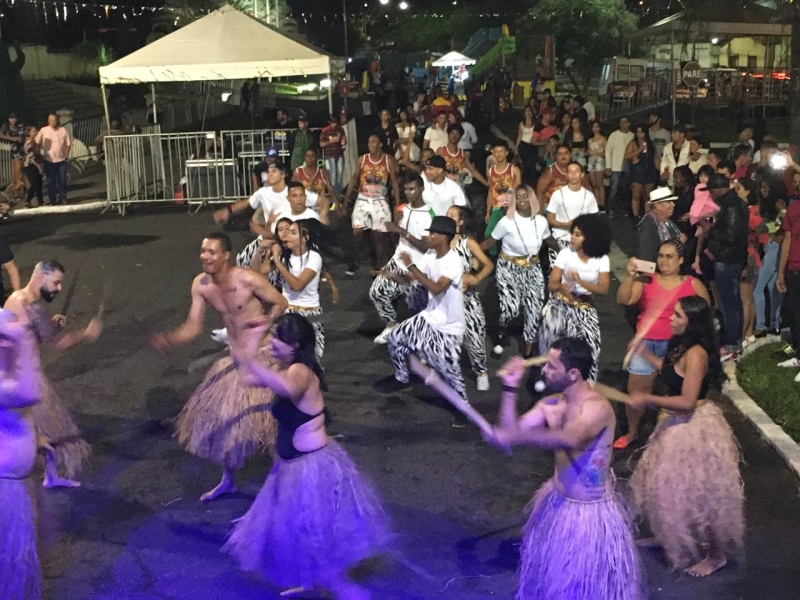 O Carnaval Araguari 2020 contou com uma programação intensa e diversificada. A folia começou na noite de sábado, 22, e contou com as atrações artísticas de bandas e grupos da cidade e também com uma edição especial da Feira Sabor Cultural.