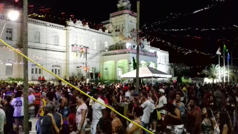 O Carnaval Araguari 2020 contou com uma programação intensa e diversificada. A folia começou na noite de sábado, 22, e contou com as atrações artísticas de bandas e grupos da cidade e também com uma edição especial da Feira Sabor Cultural.