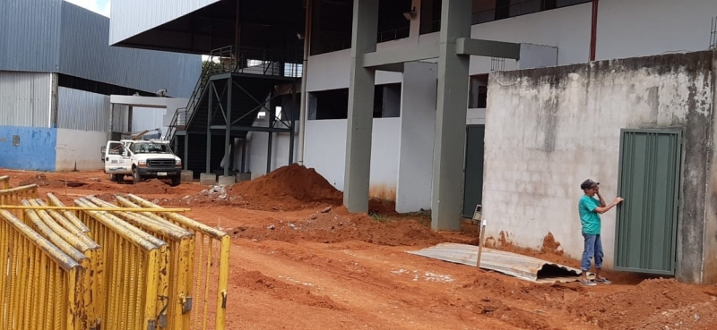 A Prefeitura de Araguari, por meio da Secretaria de Esportes e Juventude, iniciou nesta semana, as obras de melhorias no complexo do Araguari Tênis Clube – ATC.