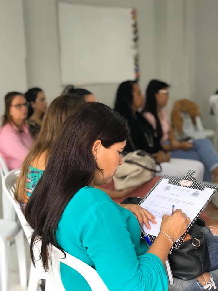 A Prefeitura Municipal de Araguari, através da Secretaria do Trabalho e Ação Social, juntamente com CMDA – Conselho Municipal da Criança e do Adolescente promoveram Curso de Capacitação para as Conselheiras Tutelares do pleito 2020 a 2023.