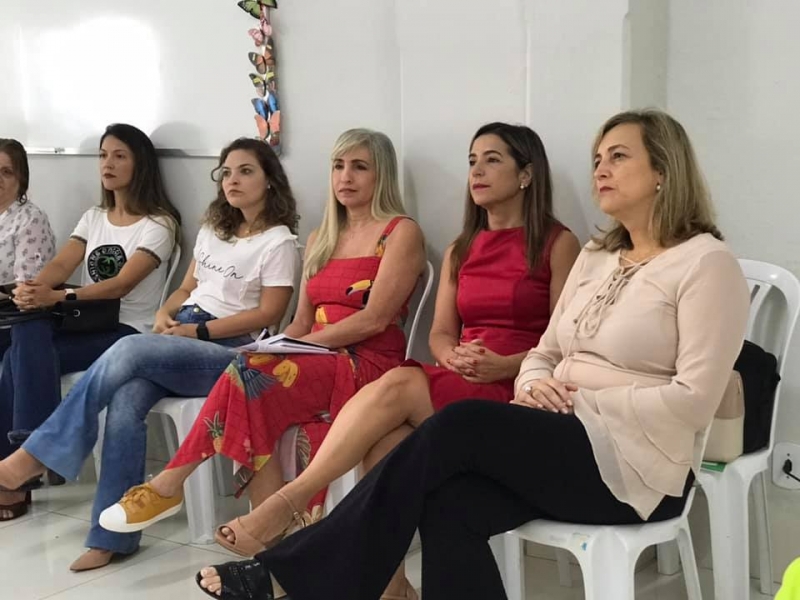 Na última quarta-feira, 29, Prefeitura Municipal de Araguari por meio da Secretaria do Trabalho e Ação Social, juntamente com CMDA – Conselho Municipal da Criança e do Adolescente promoveram o segundo Curso de Capacitação para as Conselheiras Tutelares do pleito 2020 a 2023.