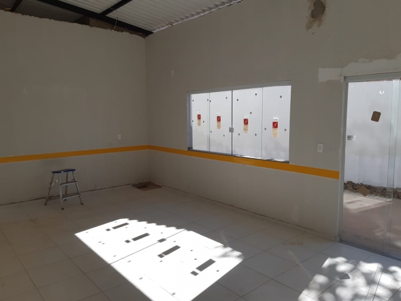 A prefeitura de Araguari, através, da secretaria de Educação acompanha as obras de reforma do CMEI - Centro Municipal de Educação Infantil Zaquia Pedreiro Skaf, localizado no bairro Novo Horizonte.