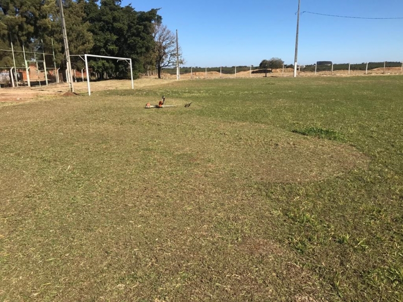 A prefeitura de Araguari, através da secretaria de Esporte e Juventude, está promovendo a manutenção em todas as praças esportivas do município. Os serviços abrangem o Ginásio Nadir Borges Brandão (Zebrinha), e os quatro Cesac’s pertencentes ao município.