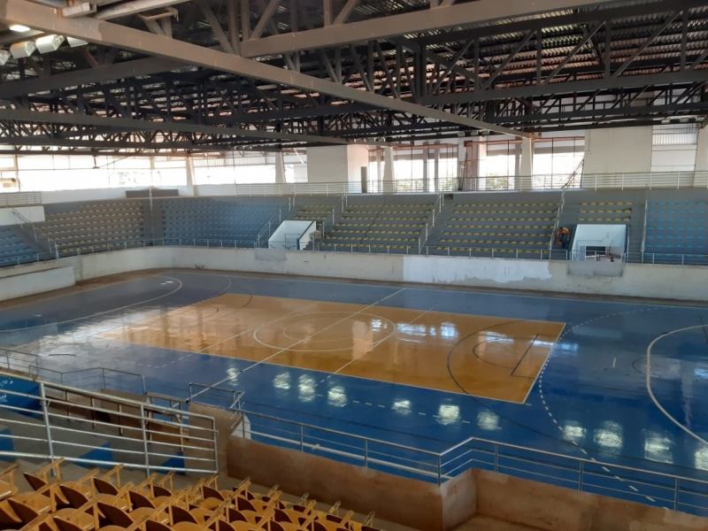 A prefeitura de Araguari, através da secretaria de Esportes e Juventude, acompanha os trabalhos da última etapa das obras de reconstrução do Ginásio Poliesportivo General Mário Brum Negreiros.